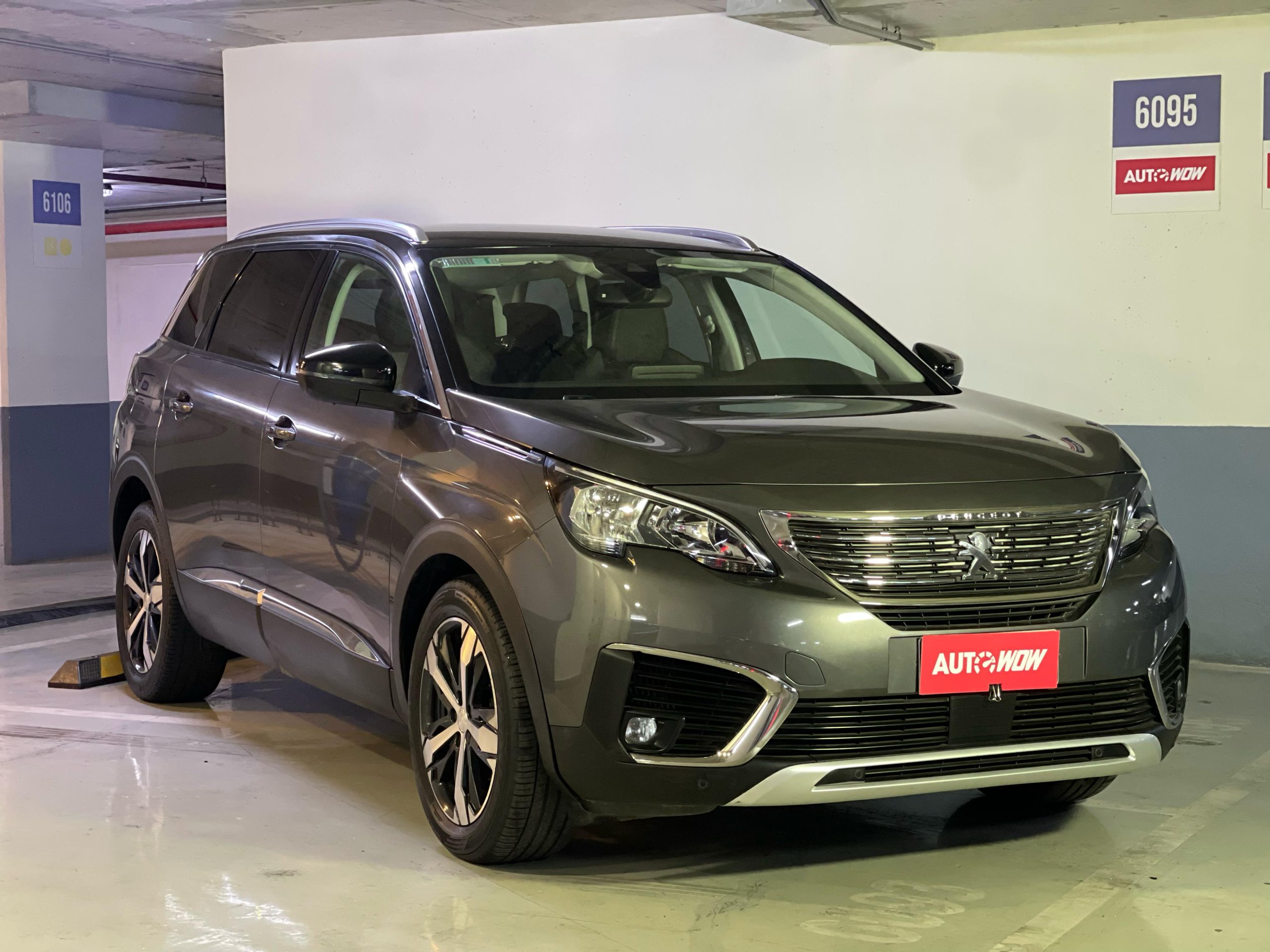 Peugeot 5008